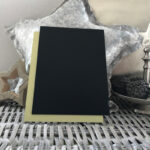 Blanco Naambordje | Zwart met RVS Look Goud Achterplaat | 15×20 cm